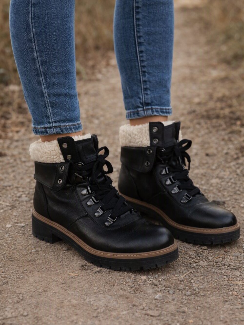 Universal Thread Black Leather Lace-Up Moto Boots with Cream Shearling Cuff